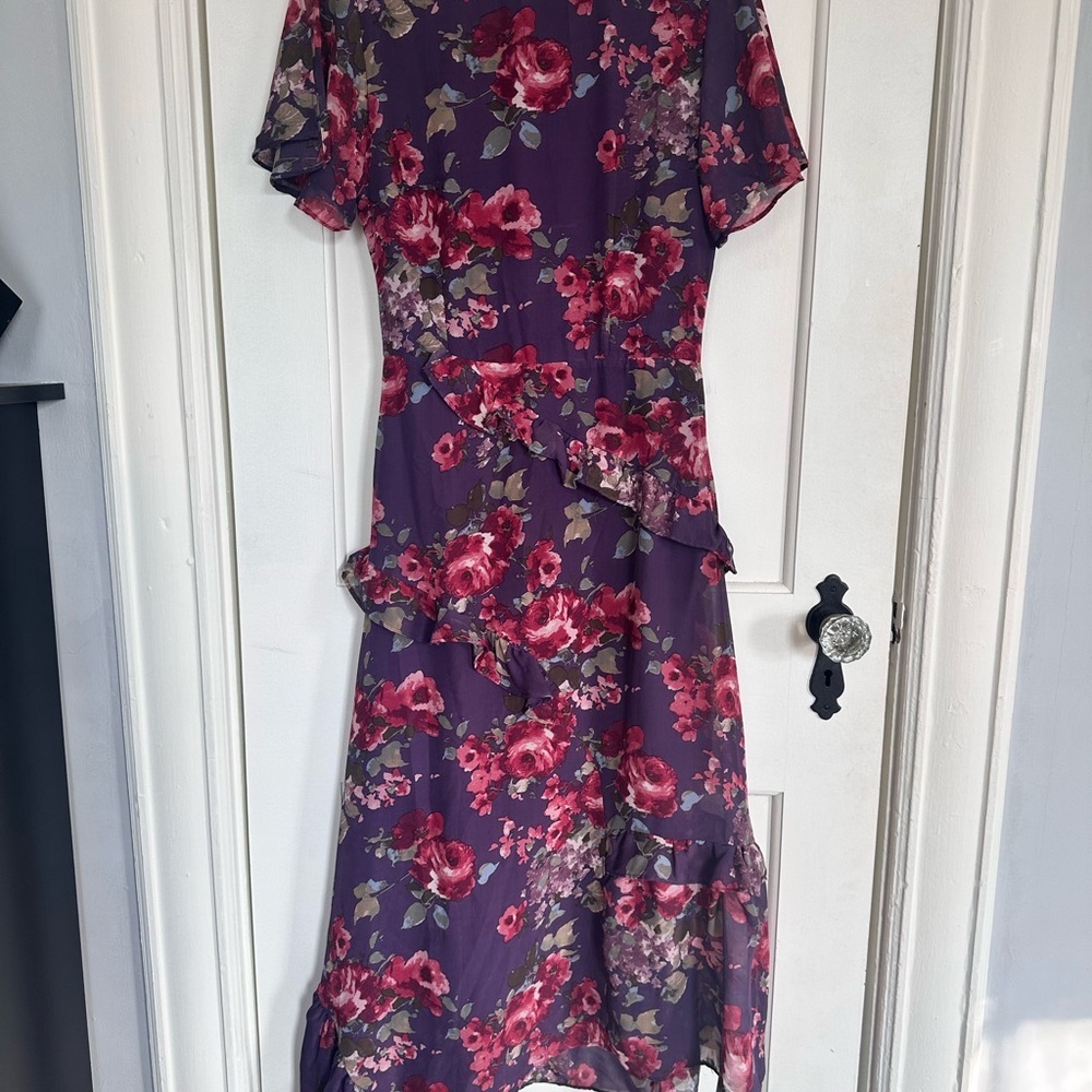 Lulus Purple & Red Floral Maxi Dress with Ruffles & Slit, Romantic & Flowing s M - Picture 3 of 6